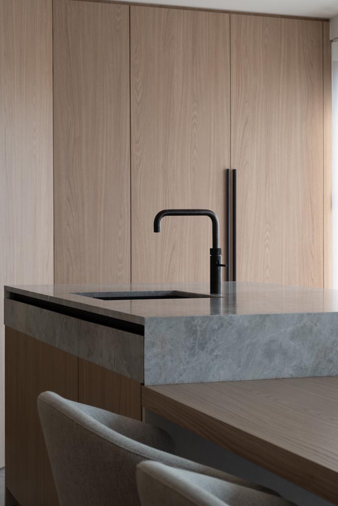 PROJECT EV - Modern totaalinterieur met open karakter