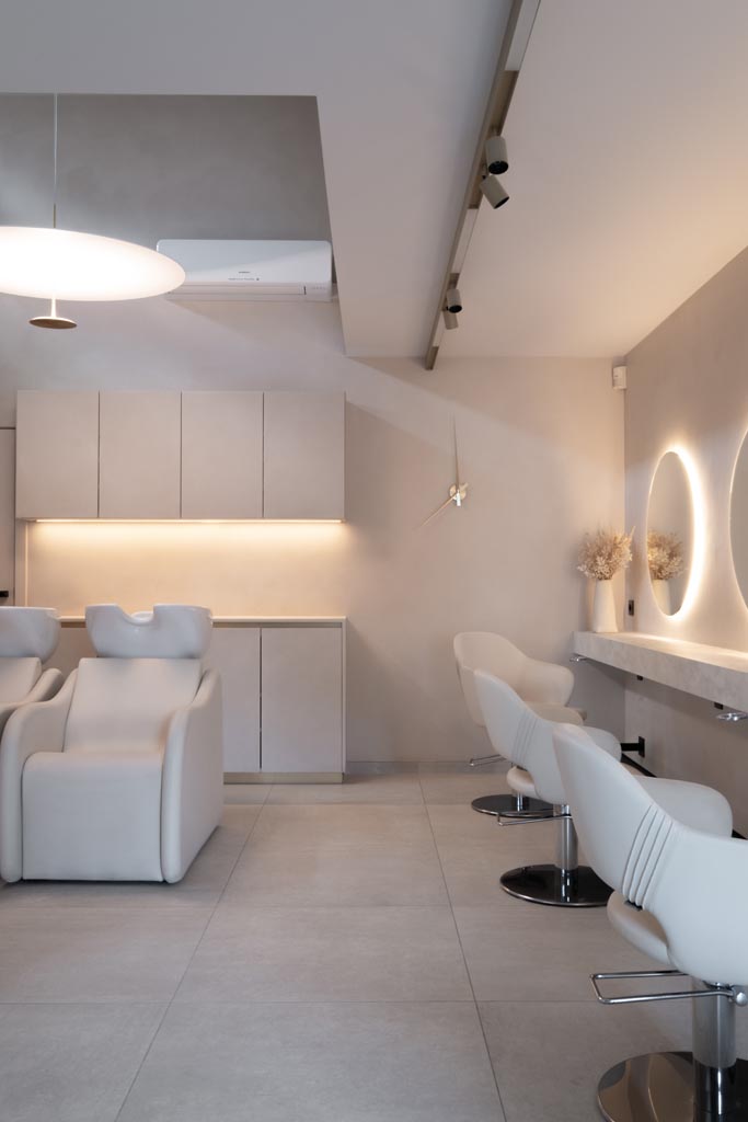 PROJECT BLITZ HAIRSALON - Compact interieur voor kapsalon: stijl ontmoet functie