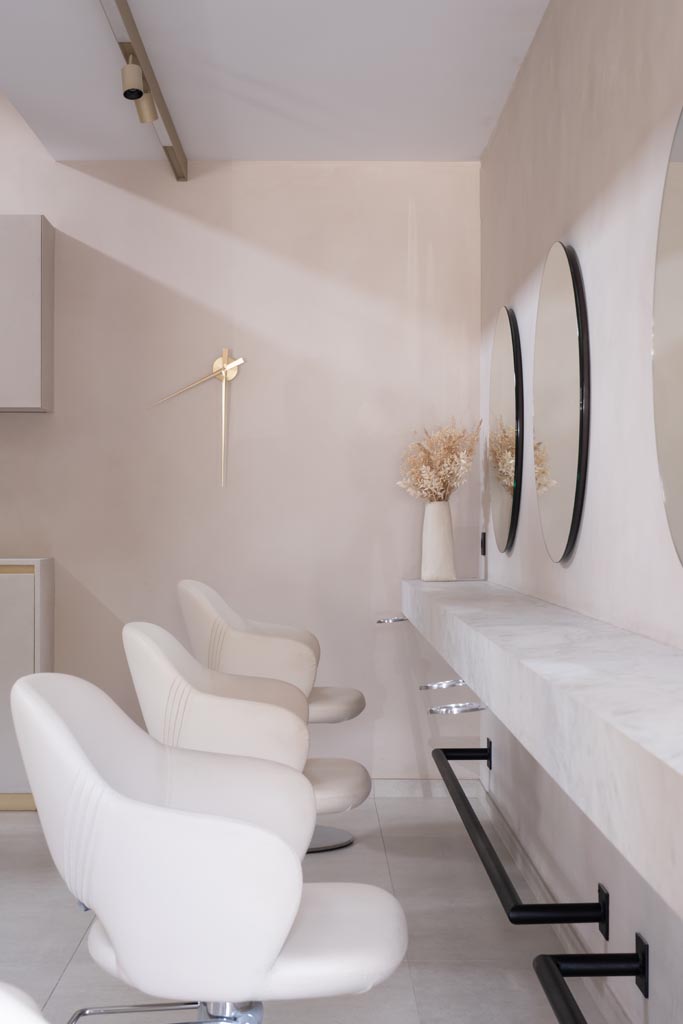 PROJECT BLITZ HAIRSALON - Compact interieur voor kapsalon: stijl ontmoet functie